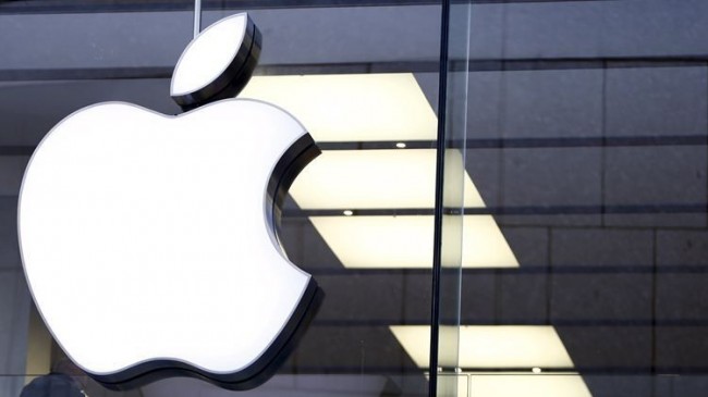 Apple показала рекордный рост, но акции упали
