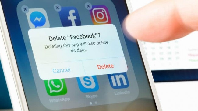 В прошлом году почти половина молодых пользователей удалили приложение Facebook