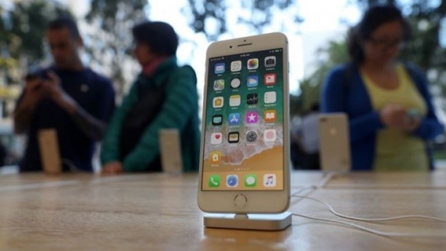 Apple может выпустить новый бюджетный iPhone в марте