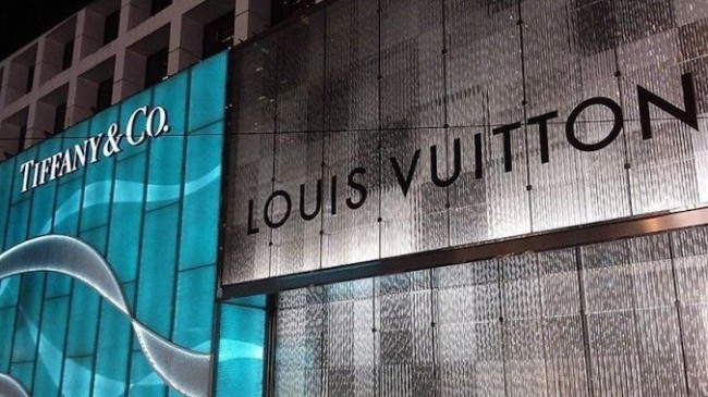 Tiffany подала в суд на LVMH за расторжение сделки на $16,2 млрд.