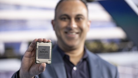 Intel представил свой флагманский чип для дата-центров Xeon Scalable 3-го поколения
