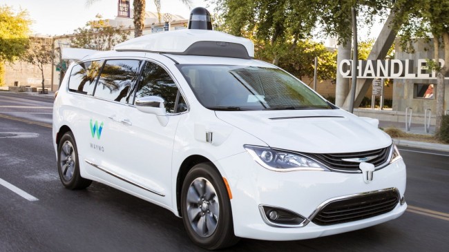 Беспилотное такси Waymo может появиться уже в декабре