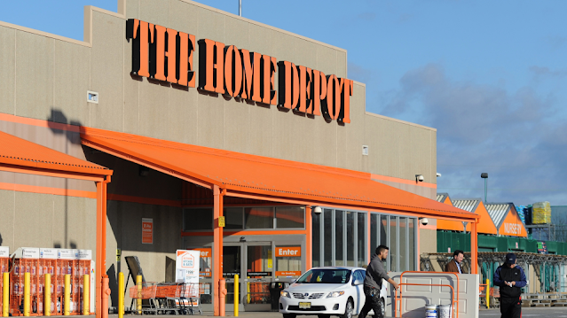 Home Depot увеличил продажи, получив наивысшую прибыль